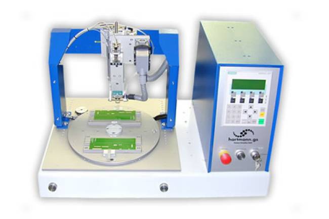  Bügellötsystem mit Drehteller in Desktop-Ausführung.